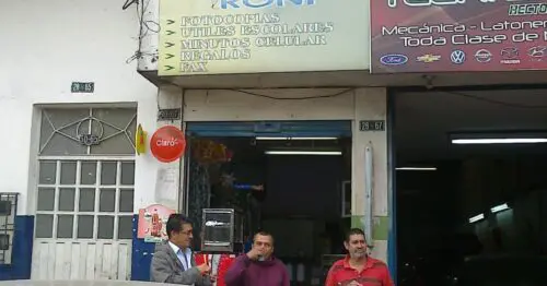 MISCELANEA Y PAPELERIA RONI MISCELANEA Y PAPELERIA RONI
